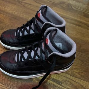 Jordan’s- size 3y gradeschool